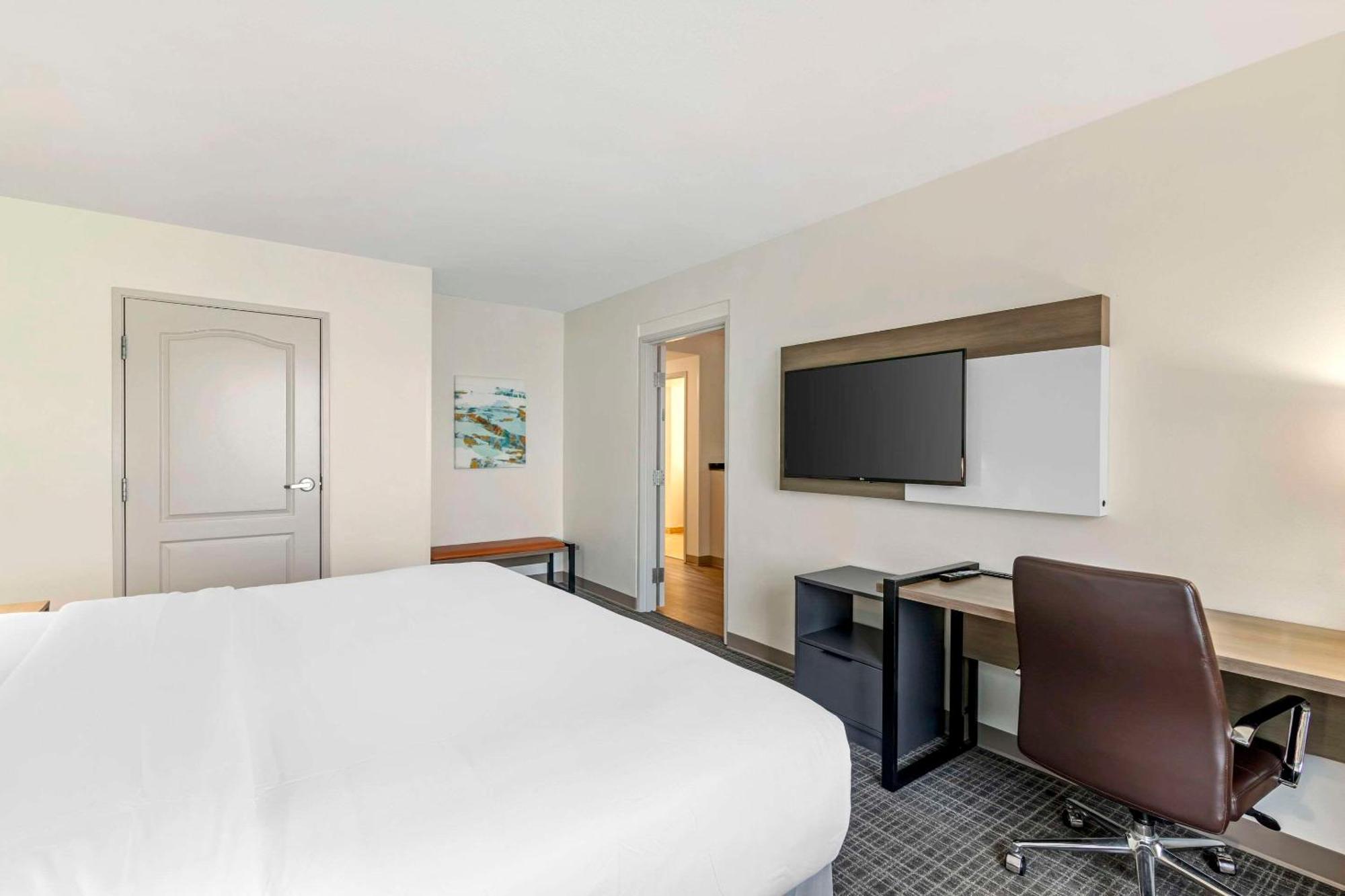 Comfort Suites Valdosta Bagian luar foto